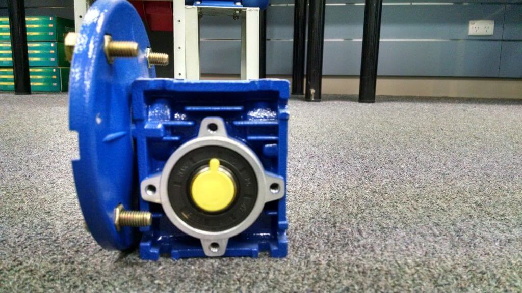 Worm Drive Gearbox NMRV030 251 ratio B5 Flange 11mm